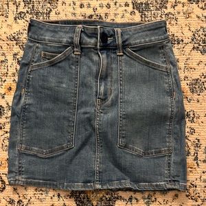 American eagle denim skirt